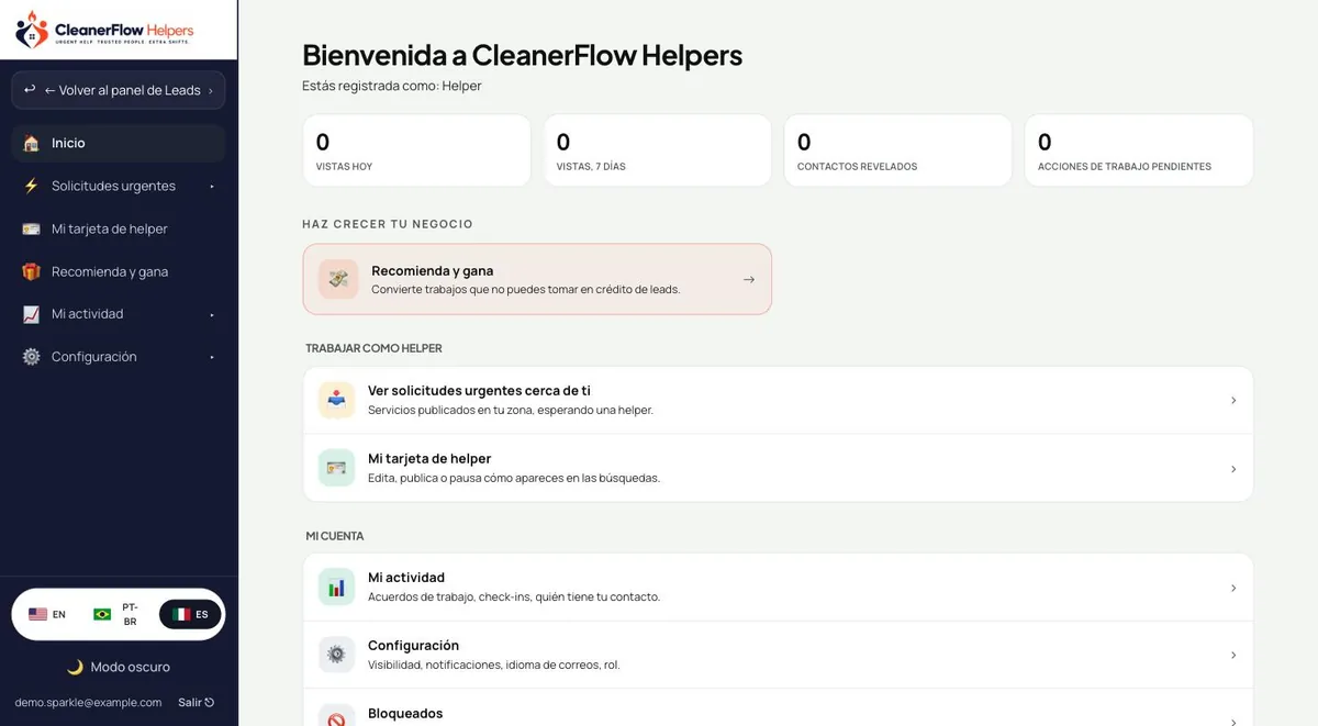 CleanerFlow Helpers en el navegador, junto al panel de Leads